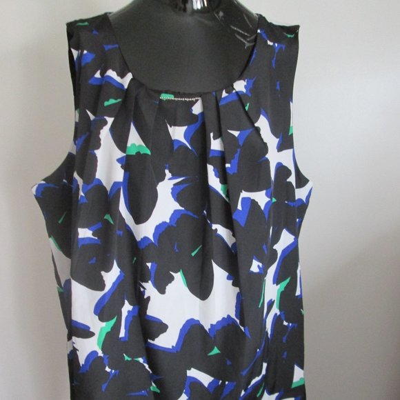 LARRY LEVINE black white geo abstract print silky polyester sleeveless blouse - Picture 1 of 6